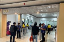 Momen Natal dan Tahun Baru, KAI Diskon 30 Persen Bagi Penumpang Perjalanan Jauh - JPNN.com Jatim