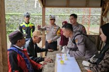 Polres Probolinggo Temukan 2 Sopir Jeep Wisata Bromo Positif Narkoba - JPNN.com Jatim