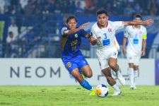 Persib Permanenkan Adam Alis untuk 2,5 Musim - JPNN.com Jabar