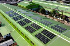 KAI Pasang Solar Panel di 6 Stasiun Demi Mendukung Keberlanjutan Lingkungan - JPNN.com Jabar