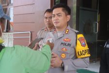 Lakukan Pemerasan Kades, 2 Oknum Wartawan di Probolinggo Diringkus Polisi - JPNN.com Jatim