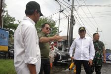 Pj Gubernur Jatim Ambil Langkah Tegas Soal HGB Laut SIdoarjo - JPNN.com Jatim