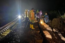 Grobogan Banjir Lagi, Jalur Kereta Api Ditutup - JPNN.com Jateng