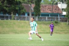 2 Pemain Anyar PSS Sleman dapat Pujian dari Coach Mazola - JPNN.com Jogja