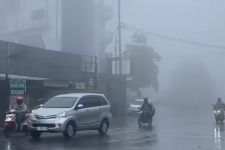 Kabut Bukit Gombel Semarang Terasa Seperti di Dieng, Ini Penjelasan BMKG - JPNN.com Jateng