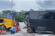 Kronologi Kecelakaan Bus Brimob di Tol Pandaan-Malang, Sopir Diduga Lalai - JPNN.com Jatim