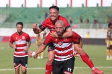 Madura United Tumbangkan Dewa United 3-1, Akhiri Tren Kemenangan Beruntun - JPNN.com Jatim