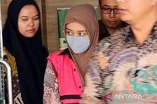 Tersangka Korupsi Kredit Fiktif Rp 15,9 M Ditahan Kejari Semarang, Begini Modusnya - JPNN.com Jateng