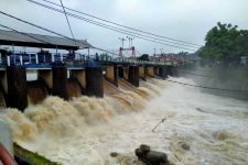 Bendungan Katulampa Bogor Siaga 1, Teruntuk Warga Harap Waspada! - JPNN.com Jabar