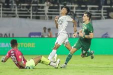 Persebaya Bantai Persib 4-1, Munster Persembahkan Kemenangan untuk Bejo Sugiantoro - JPNN.com Jatim