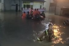 Puluhan Rumah di Sawangan Depok Terendam Banjir - JPNN.com Jabar