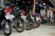 Polres Depok Buka Layanan Penitipan Motor untuk Pemudik - JPNN.com Jabar