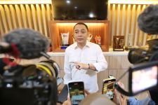Respons Eri Soal Pencopotan Adi Sutarwijono, Jadi Wali Kota Saja Berat - JPNN.com Jatim