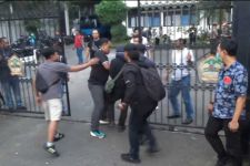 May Day di Semarang, Jurnalis Tempo Dipiting, Dipukuli Polisi, AJI Bereaksi Keras - JPNN.com Jateng