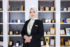 Guru Besar UIKA Bogor Bagikan Tips Sederhana Investasi Logam Mulia untuk Gen Z, Dijamin Cuan! - JPNN.com Jabar