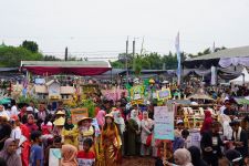Parade Budaya Lebaran Bojonggede Jadi Saran Menjaga Tradisi di Tengah Arus Modernisasi - JPNN.com Jabar