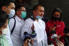 Aziz Yanuar: Komnas HAM Melindungi Pembunuh Enam Laskar FPI - JPNN.com Jatim