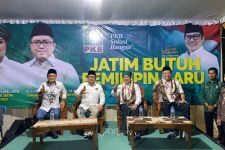 Cak Imin Gelorakan Semangat Dukung Luluk-Lukman Sebelum Daftar ke KPU Jatim   - JPNN.com Jatim