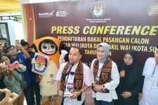 Respati-Astrid Resmi Mendaftar di KPU Solo, Ini 5 Program Unggulannya - JPNN.com Jateng