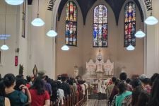 200 Jemaat Gereja Katedral Bandung Ikut Misa Paus Fransiskus di SUGBK - JPNN.com Jabar