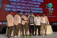 Jadi Paslon Tunggal di Pilkada Surabaya 2024, Eri-Armuji Dapat Nomor Urut 1    - JPNN.com Jatim