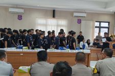 Momen Belasan Gangster Membubarkan Diri & Minta Maaf ke Warga Semarang - JPNN.com Jateng