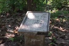 Menelusuri Hutan Plumbon Semarang: Ada Makam yang Menyimpan Kenangan Kelam - JPNN.com Jateng