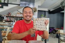 Kisah Sukses Costumer Service Banting Setir jadi Pengusaha Dimsum Beromzet Miliaran Rupiah - JPNN.com Jabar