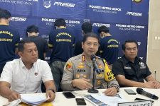 Polres Depok Amankan 5 Tersangka Kasus Judi Online - JPNN.com Jabar