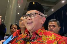 Hasto Klaim Program Infrastruktur Risma-Gus Hans Relevan dengan Kondisi Jatim - JPNN.com Jatim