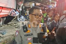 Kecelakaan Rem Blong Truk di Turunan Silayur Semarang, Dua Orang Meninggal Dunia - JPNN.com Jateng