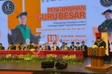 Universitas Ciputra Kukuhkan Guru Besar ke-16 di Bidang Keuangan Digital - JPNN.com Jatim