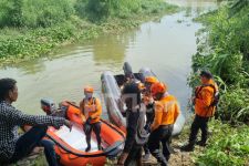 Balita Tercebur Selokan Belum Ditemukan di Hari Ketiga, Area Pencarian Bakal Diperluas - JPNN.com Jatim