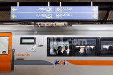 Mudik Lebih Nyaman! PT KAI Daop 6 Tambah 4 Kereta Api Rute Solo - JPNN.com Jateng