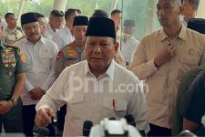 Banyak Pengamat Nyinyir Soal 100 Hari Kerja, Prabowo Balas dengan Kalimat Menohok - JPNN.com Jatim