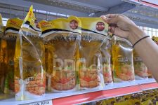 Tak Seperti Temuan Kementan, Polda Jateng Pastikan MinyaKita di Kudus Berisi 1 Liter - JPNN.com Jateng