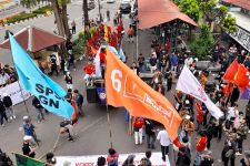 Buruh Jogja Turun ke Jalan, Begini Seruannya - JPNN.com Jogja