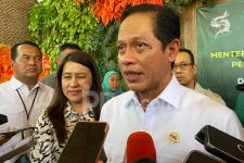 Menteri Hanif Sebut Indonesia Belum Punya SOP Penempatan Satwa di Kebun Binatang - JPNN.com Jatim
