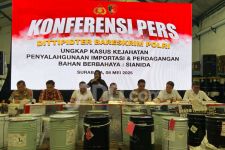 Bareskrim Polri Bongkar Perdagangan Ilegal 494 Ton Sianida Senilai Rp22,7 Miliar - JPNN.com Jatim