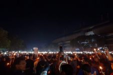 Bikin Merinding, Ribuan Suporter Jogja Berduka untuk Aremania - JPNN.com Jogja