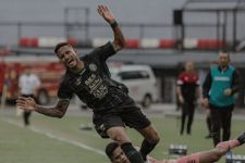 Bermain Dengan 10 Orang, PSS Sleman Mampu Menahan Imbang Madura United - JPNN.com Jogja