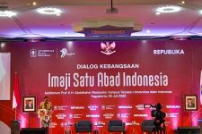 Mahfud MD Beri Gambaran Seperti Apa Indonesia pada Usia 1 Abad, Jangan Kaget - JPNN.com Jogja