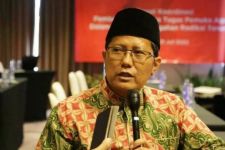 Heboh Qariah Disawer, Jilbab Sampai Diselipkan Duit - JPNN.com Kalsel
