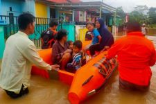 Banjir Rendam Ratusan Rumah Warga di Penajam Paser Utara - JPNN.com Kaltim