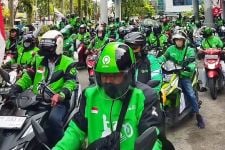 Protes Pengemudi Ojol Balikpapan: Botek, Potongan Cuma 20 Persen! - JPNN.com Kaltim