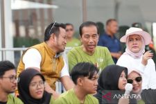 Bertemu di IKN, Jokowi-Rudy Mas'ud Berbincang Akrab, Ada Pesan Penting Disampaikan - JPNN.com Kaltim