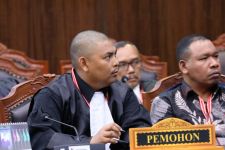 MK Tolak Gugatan Madri Pani-Agus Wahyudi, Sri Juniarsih-Gamalis Sah Menangkan Pilkada Berau - JPNN.com Kaltim