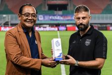 Pelatih Borneo FC Joaquin Gomez Raih Coach Of The Month, Ini Catatan Prestasinya - JPNN.com Kaltim