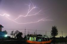 Prakiraan Cuaca di Lampung, 5 Daerah Ini Waspada Hujan - JPNN.com Lampung