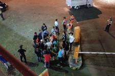 Sopir Angkutan Logistik di Pelabuhan Bakauheni Turunkan Muatan, Ini Penyebabnya - JPNN.com Lampung